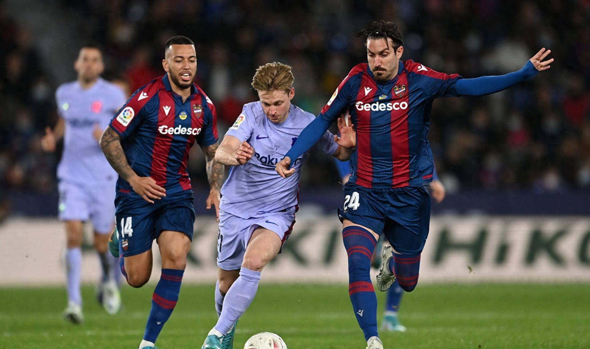 爱游戏在线-包含今夜突围战来临，国际米兰围绕法国杯刷新队史纪录，悬念犹存，阵容厚度经受考验的词条