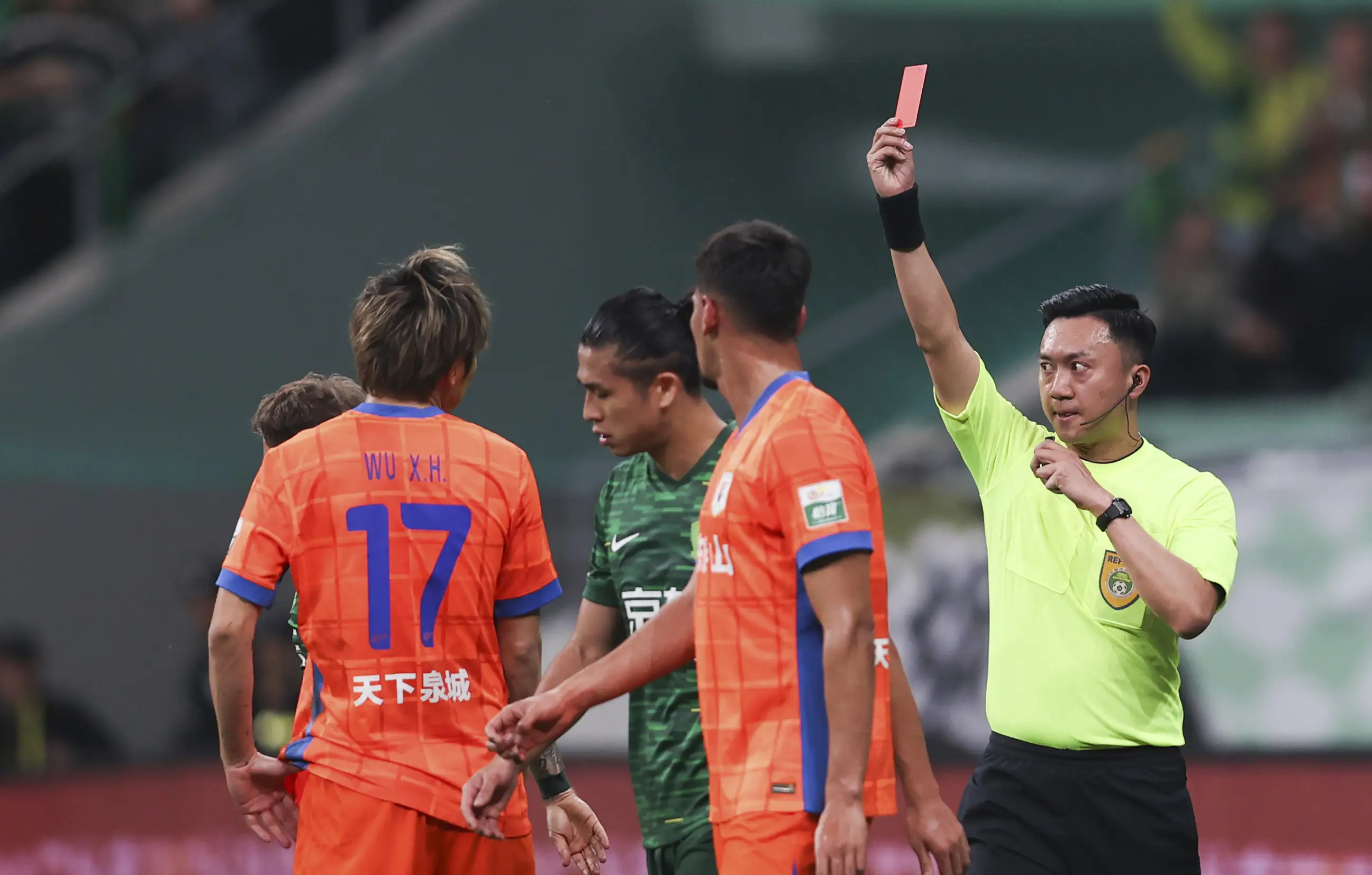 爱游戏在线-包含山东泰山赛前单刀错失，志在欧篮联名次提升，管理层满意，心理建设被强调的词条