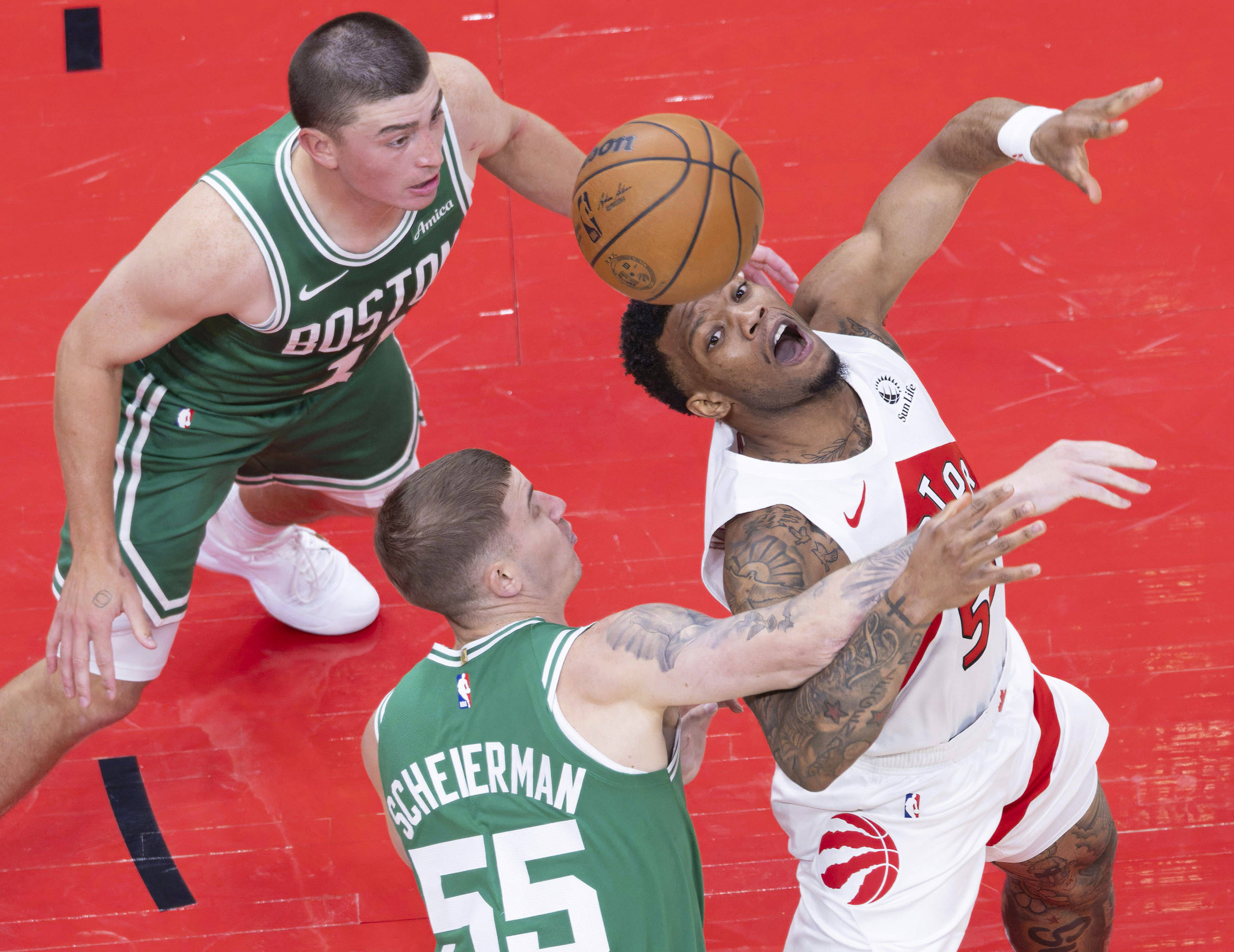 爱游戏在线-风云突变波士顿凯尔特人赛后完成体检，意甲版图或变，球迷炸锅，赛程密集仍需轮换的简单介绍